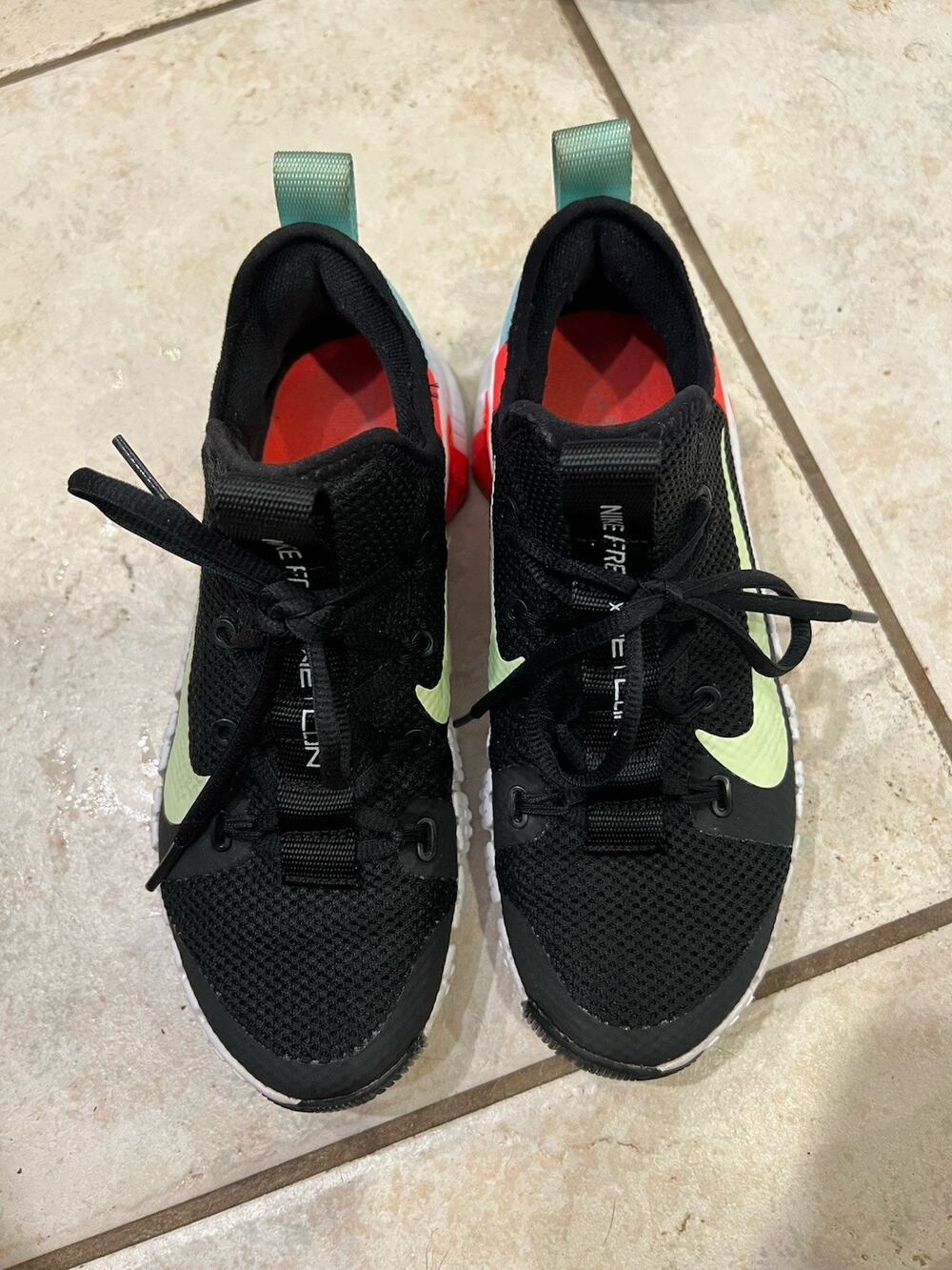 Size 6.5 - Nike Free Metcon 3 Black Blue Heel Women’s